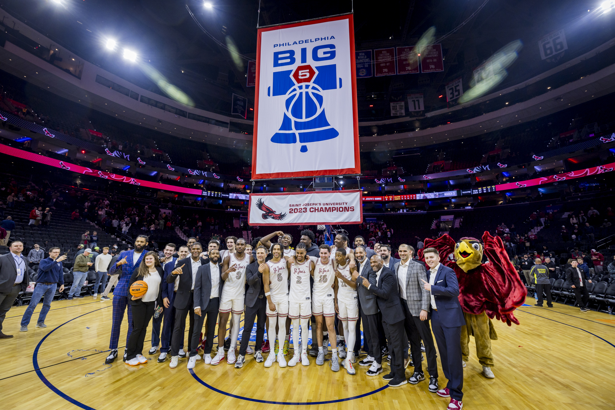 Saint Joseph's celebrates its victory in the inaugural Big 5 Classic at the Wells Fargo Center on December 2, 2023. (Photo: Wells Fargo Center)